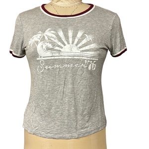 Rebellious One | “Summer ‘76”‎ T-Shirt Gray with Sun/Beach Scene Graphic…